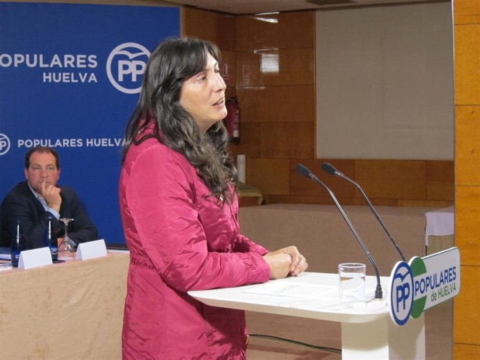 La secretaria general del PP-A, Dolores López. 