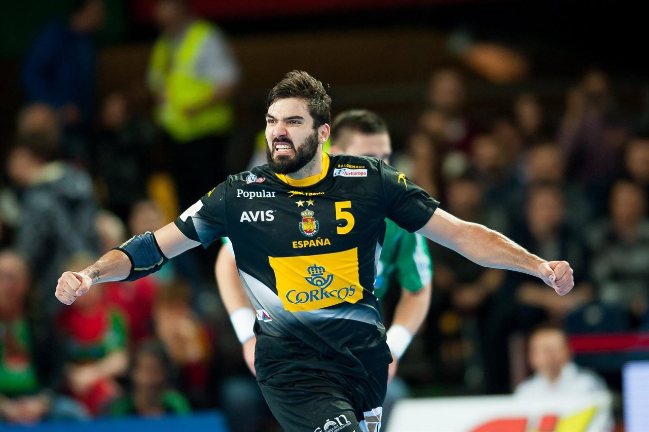 Jorge Maqueda con la selección española en el Europeo de Balonmano