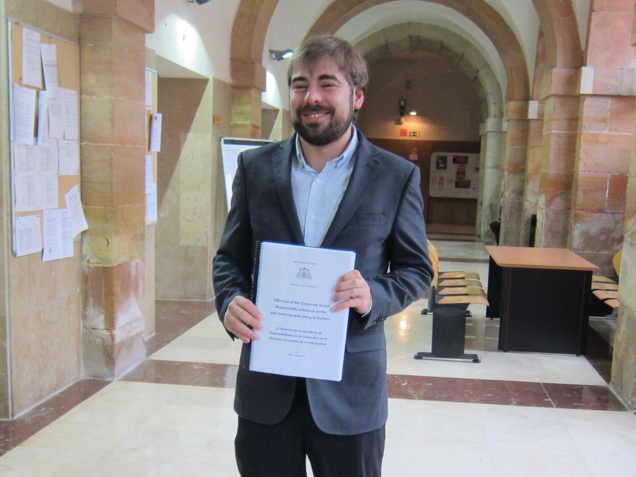 Daniel Ripa en la presentación de sus tesis. 