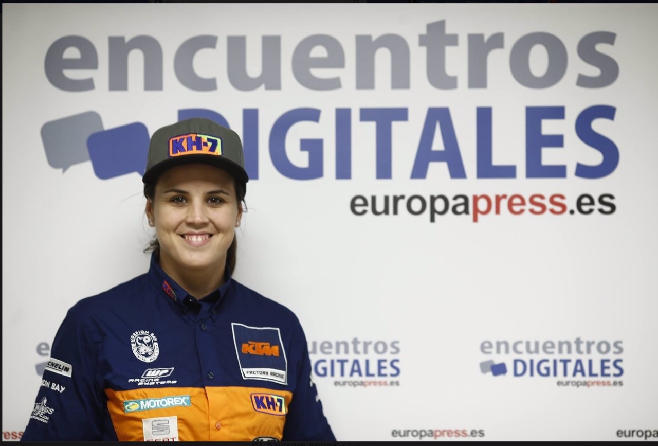 Piloto Laia Sanz, Encuentro digital 