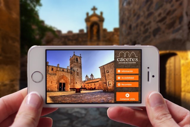 Nueva App turística de Cáceres adaptada a ciegos y sordos