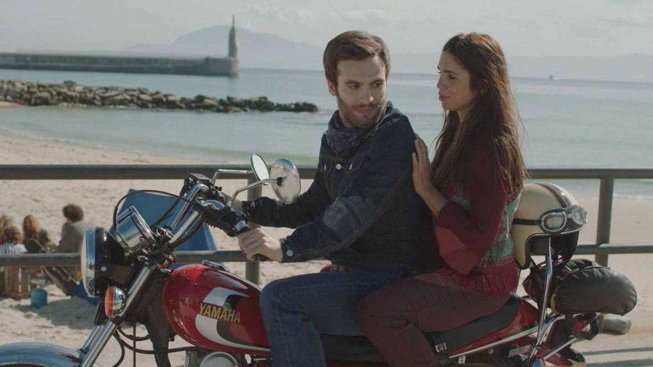 Ricardo Gómez y Elena Furiase en Cuéntame cómo pasó