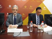 Salud es reconocido por la UCO por la colaboración en la formación