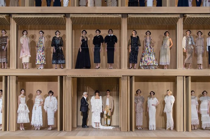 Paris Haute Couture fashion shows, summer 2016 Chanel