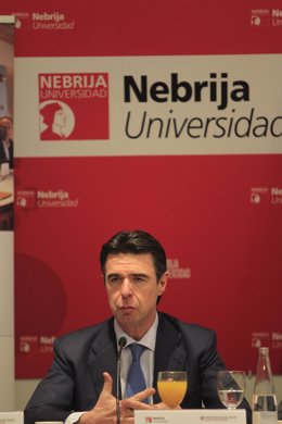 José Manuel Soria en la Universidad de Nebrija