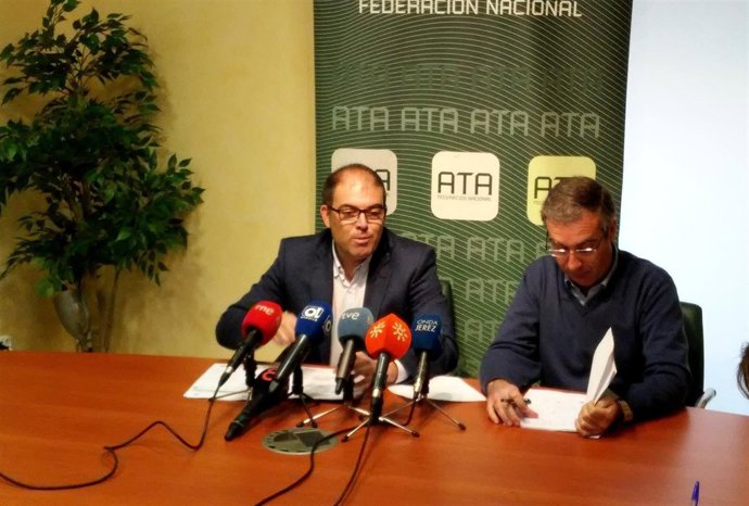 Lorenzo Amor, presidente de ATA, en rueda de prensa