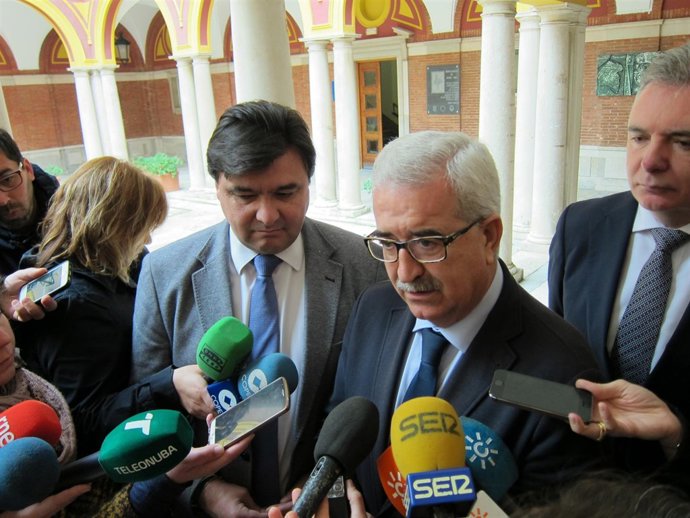 El vicepresidente de la Junta, Manuel Jiménez Barrios. 