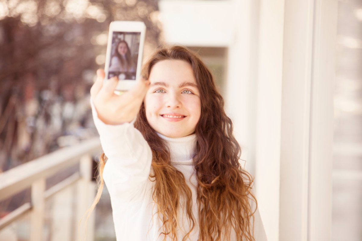 Selfies El Se Publica En Redes Sociales