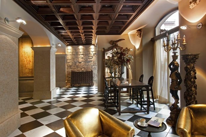 Hotel Arai, con denominación 'Monument'