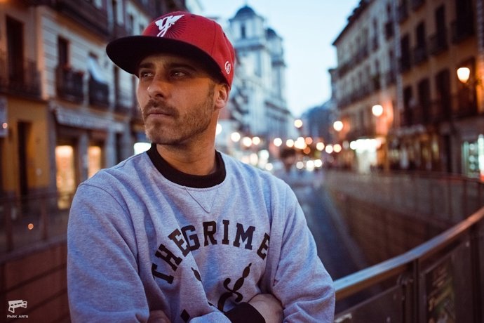 El Rapero Madrileño Iván Nieto En Una Foto Promocional