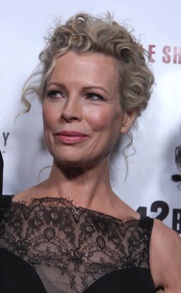 Kim Basinger