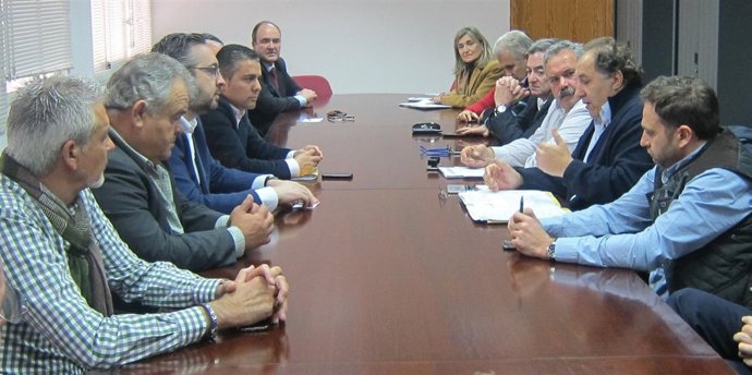 Reunión del PP con organizaciones del sector agroalimentario de Murcia