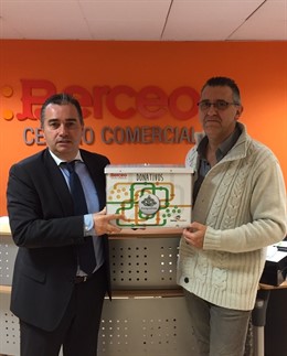 Cáritas Chavicar recibe 1.771 euros del Centro Comercial Berceo