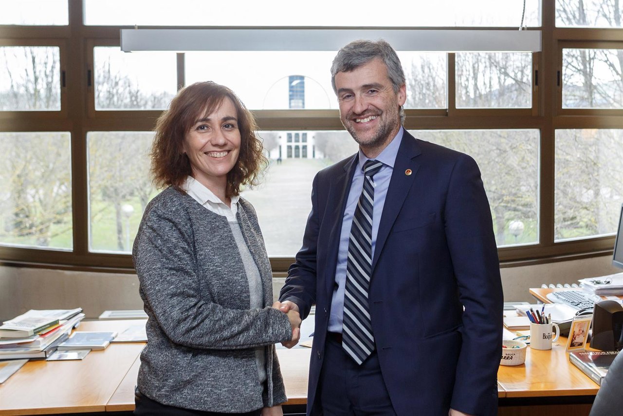 Ana Herrera y Alfonso Carlosena.