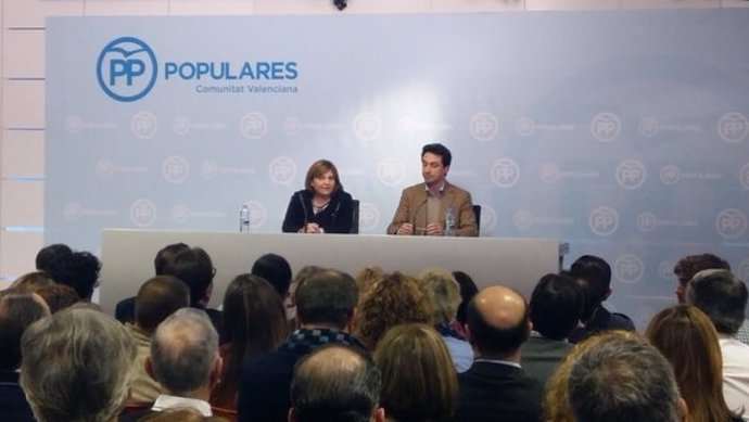 Bonig y Betoret durante la Junta Directiva Provincial del PP de Valencia