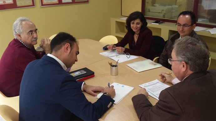 Firma de escrituras de zona regable del Chanza de Huelva