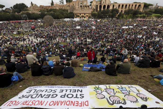 Manifestación contra las uniones civiles en Roma