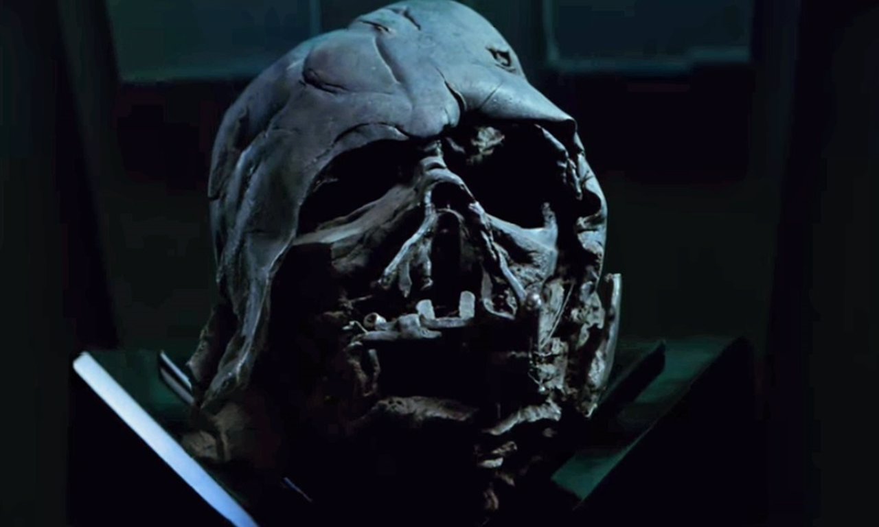 El casco de Darth Vader en El despertar de la Fuerza