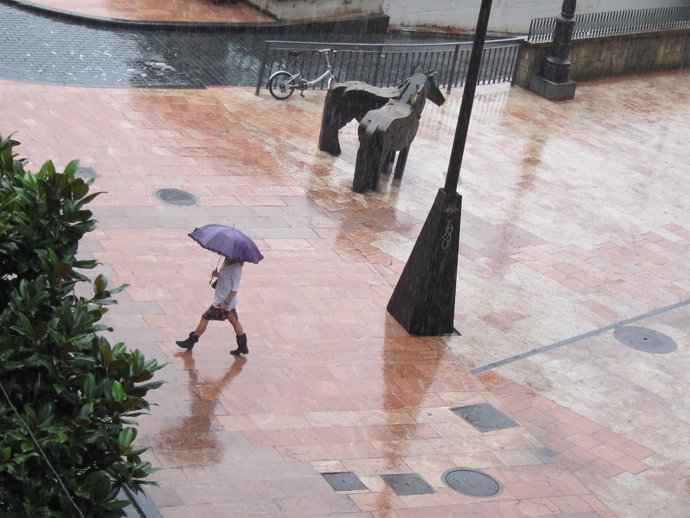 Lluvia en Oviedo, temporal, lluvia, invierno