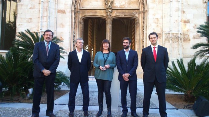 Govern apuesta energías renovables