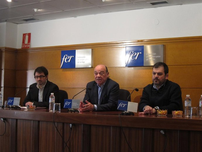 Participantes en la rueda de prensa