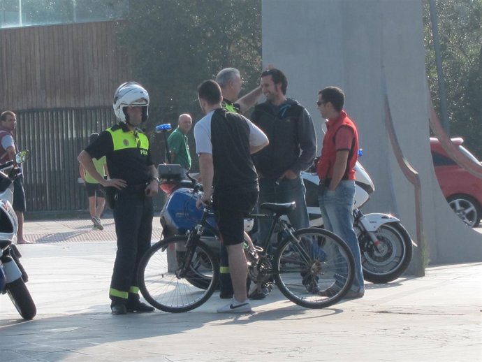Policía Local y Ciclistas