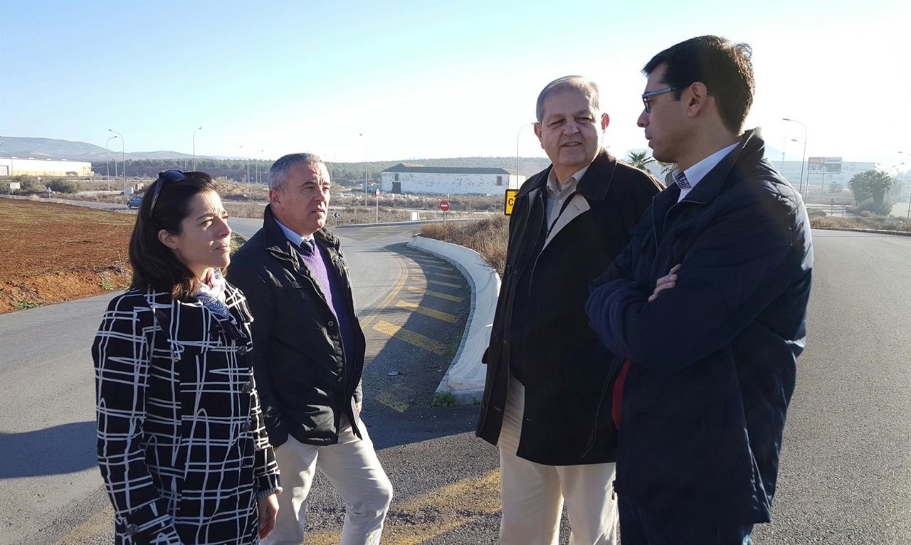 Antequera diputación psoe carreteras provincial