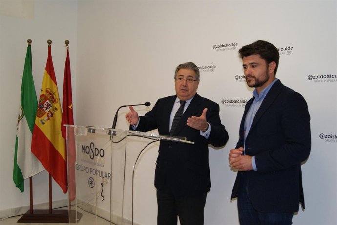 Juan Ignacio Zoido, junto a Beltrán Pérez