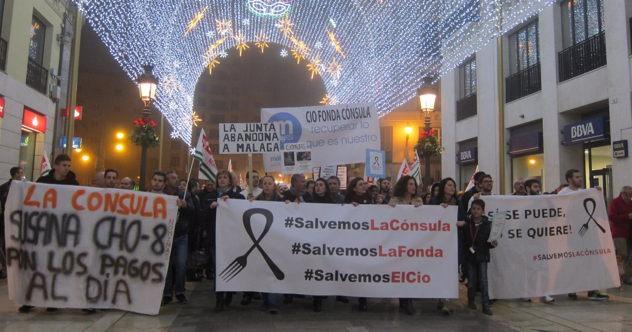Manifestación en favor de La Cónsula, La Fonda y el CioMijas