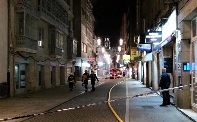 Incendio en el casco antiguo de Pontevedra