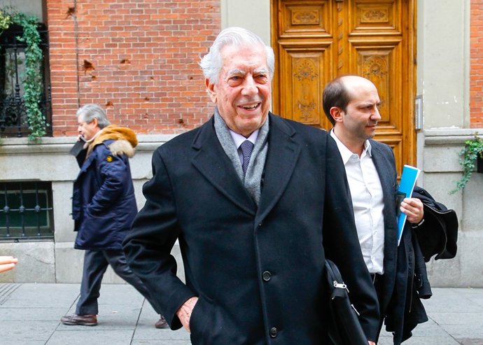 Mario Vargas se va de comida 