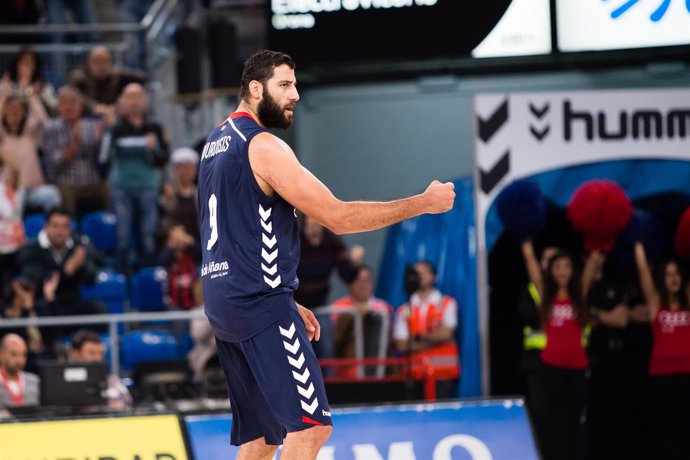  LABORAL KUTXA BASKONIA - RIO NATURA MONBUS OBRADOIRO,  IOANNIS BOUROUSIS