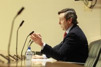 El PP acusa a Patxi López de dar a Pedro Sánchez un tiempo para negociar que negó a Rajoy