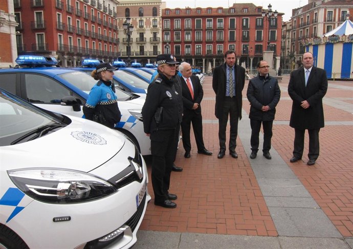 Presentación de los nuevos coches de la Policía Municipal