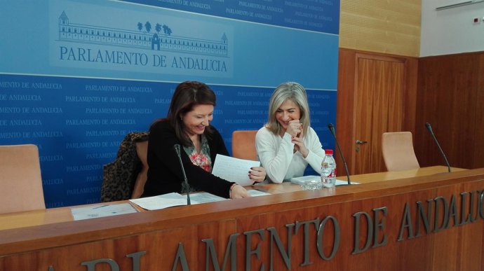 Carmen Crespo y Patricia del Pozo, hoy en rueda de prensa