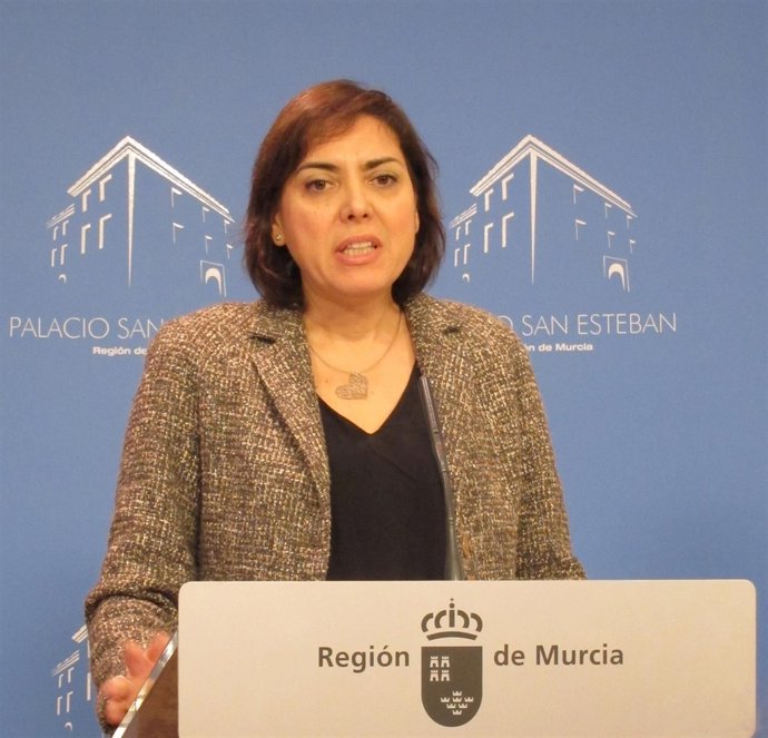 La consejera de Sanidad, Encarna Guillén