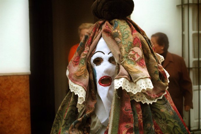 Máscara de carnaval de Fuentes de Andalucía