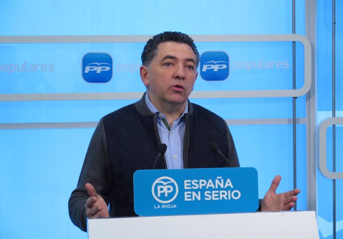 El secretario general del Pp Carlos Cuevas