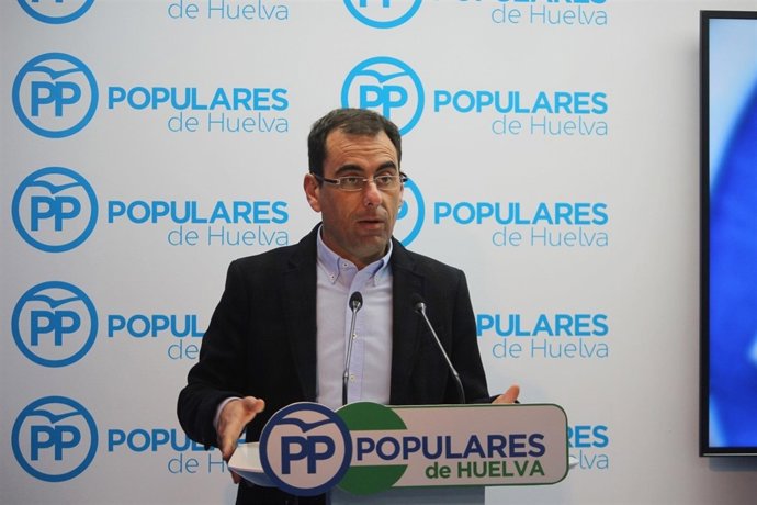 El El portavoz del Grupo Popular en el Ayuntamiento de Huelva, Ángel Sánchez. 