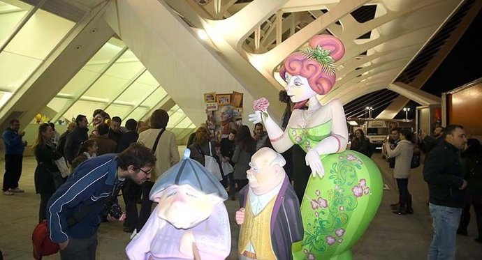 Ninots en el Museo de las Ciencias