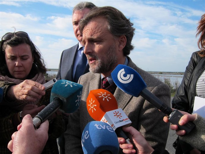 El consejero de Medio Ambiente y Ordenación del Territorio, José Fiscal.