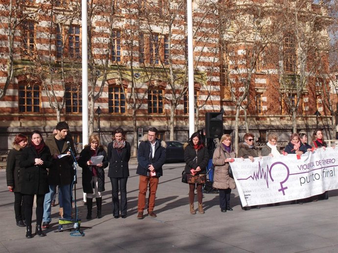 Concentración mensual contra la violencia de género