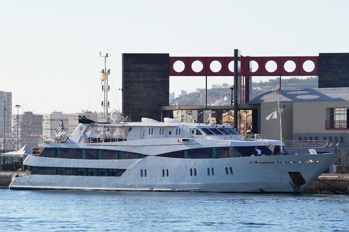 Los curceros Aida y Harmony Vingtny 