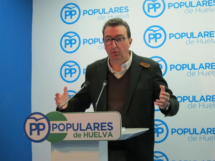El presidente provincial del PP de Huelva, Manuel Andrés González. 