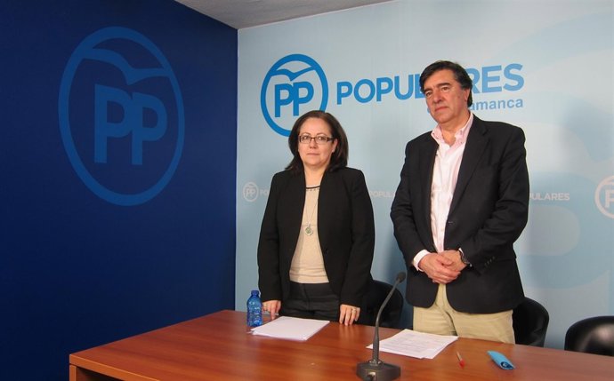 Los populares José Antonio Bermúdez de Castro y María Jesús Moro 