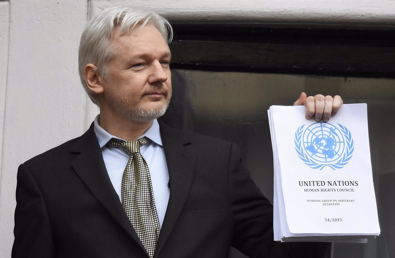 El fundador de Wikileaks, Julian Assange, en la Embajada de Ecuador en Londres