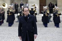 Hollande vuelve mañana al estadio de los atentados de París