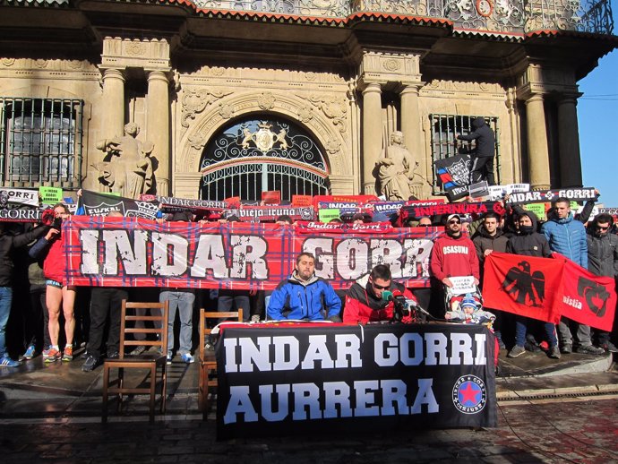 Rueda de prensa de Indar Gorri tras la detención de 18 de sus asociados