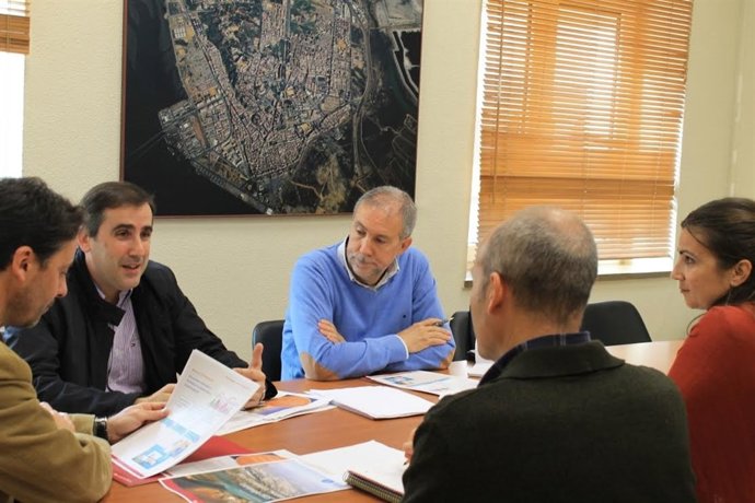 Reunión para avanzar el Plan