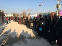 El CICR y la Media Luna Roja entregan alimentos y productos de higiene en la ciudad siria de Muadamiya